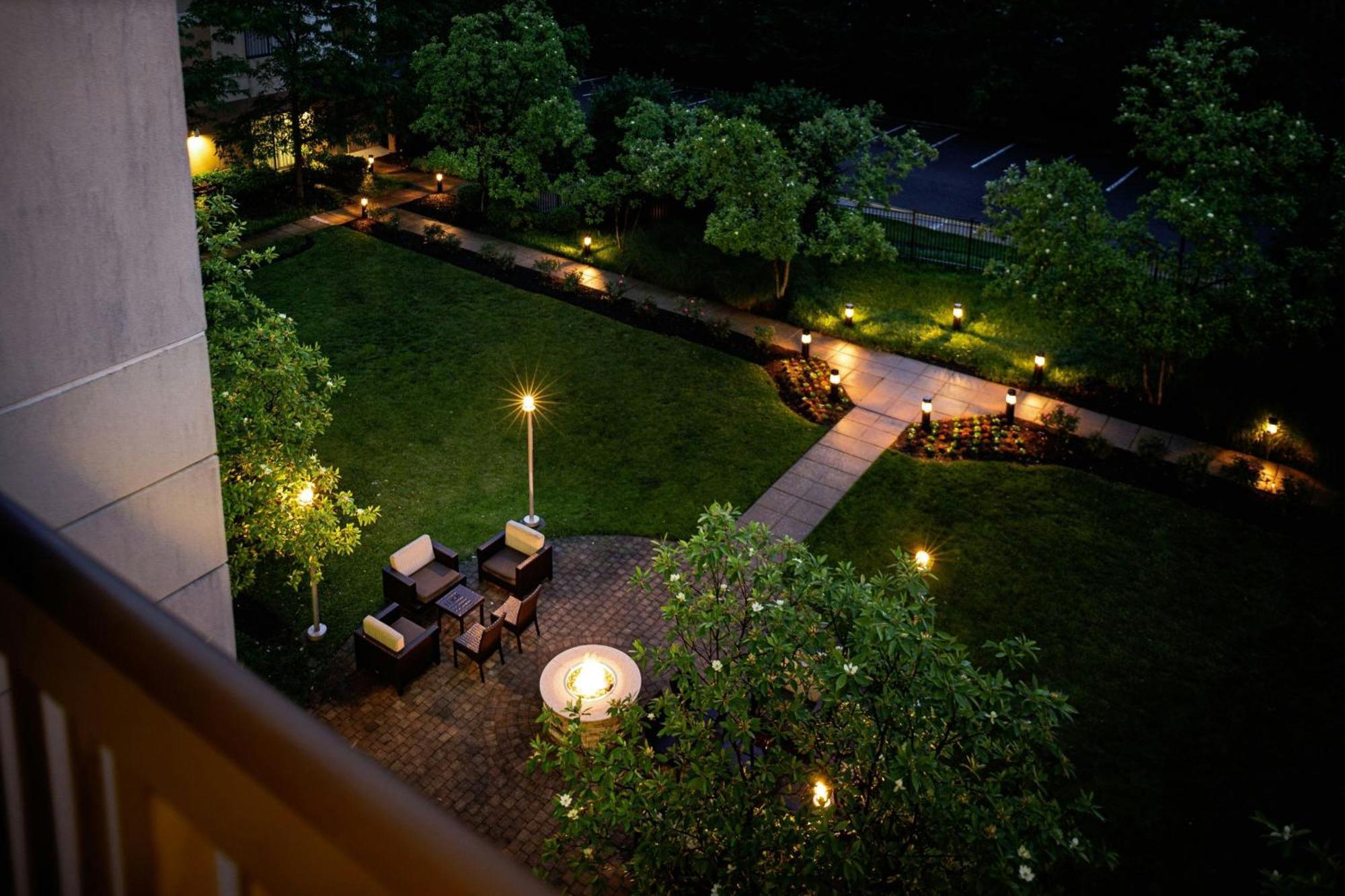 Courtyard By Marriott Springfield Exterior foto